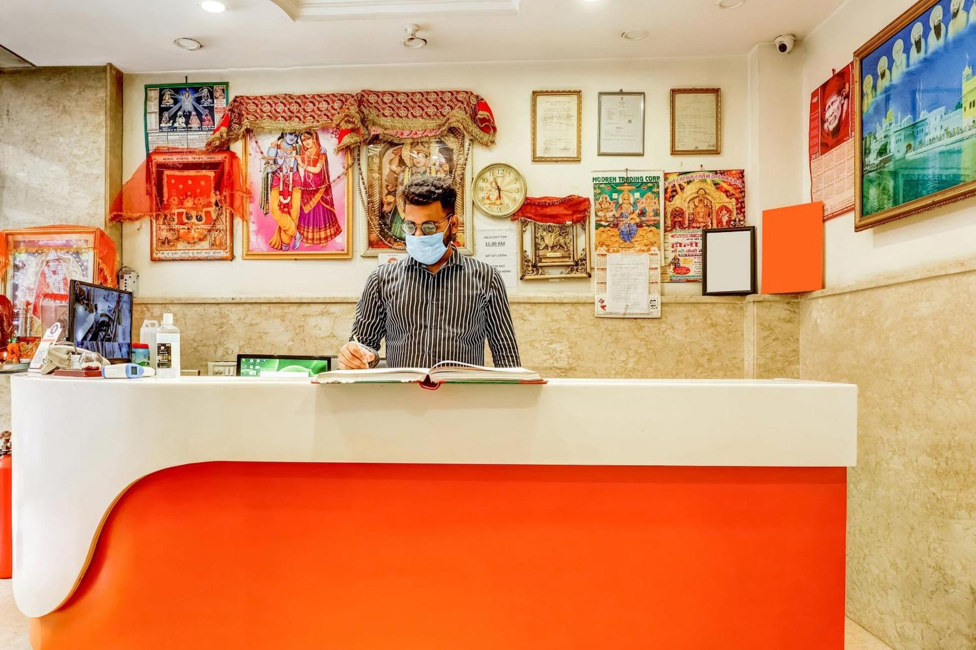 Hotel O Tushar Continental New Delhi Exterior photo